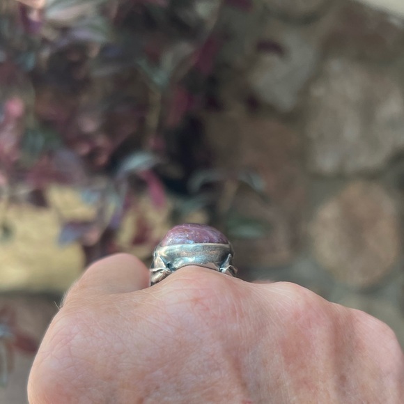 Acid Queen Ruby Oak Leaf Ring, Size 7.25 - Picture 5 of 14